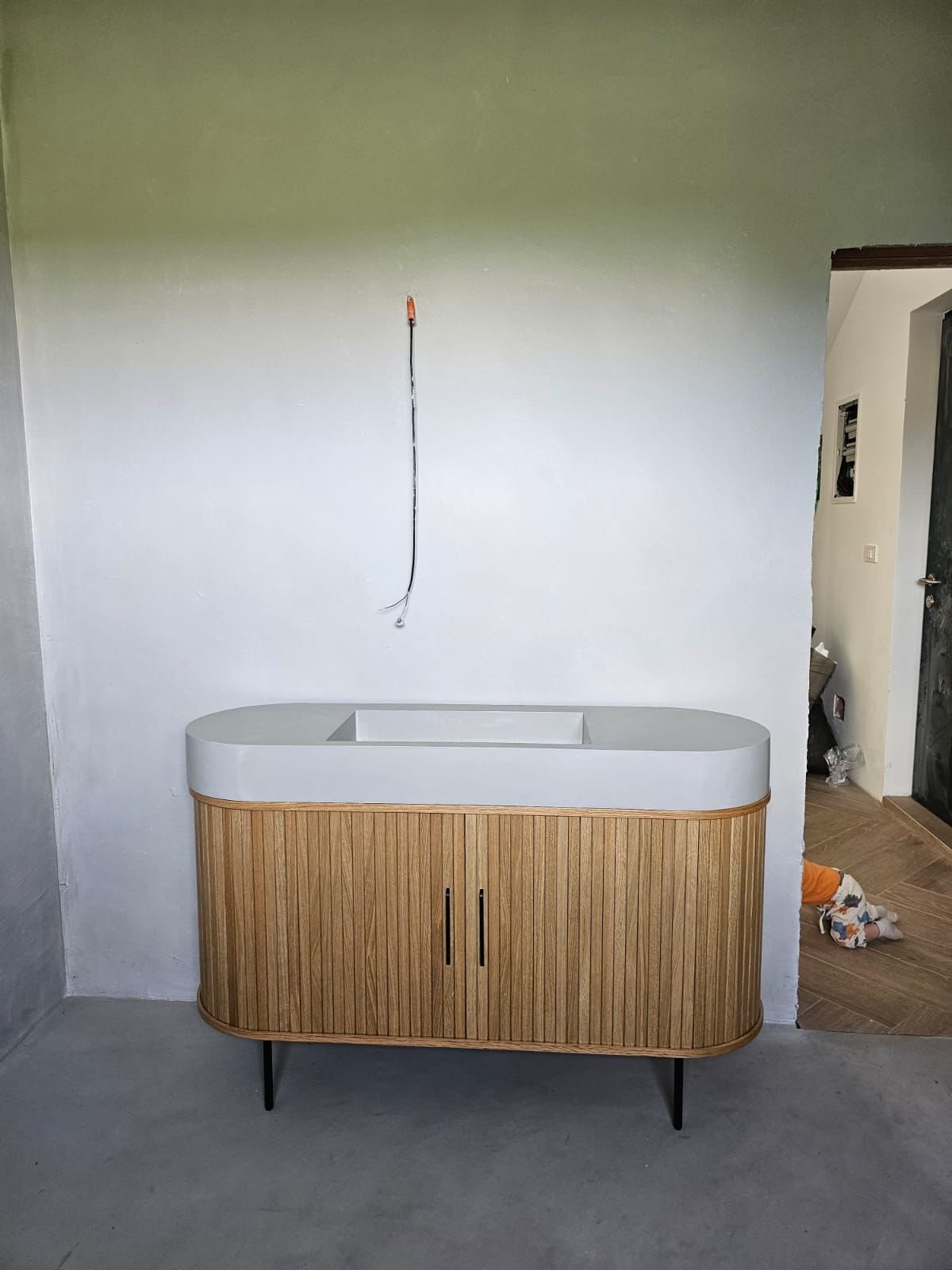 Kopalnice in tuši — mikrocement, izvedba Medusa Design